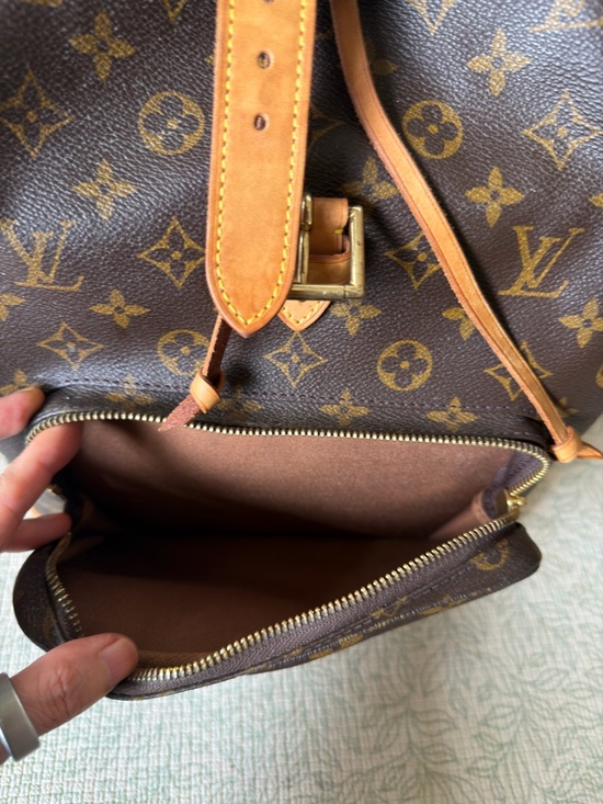 Louis Vuitton Montsouris GM Backpack Monogram (Vintage) main image 5